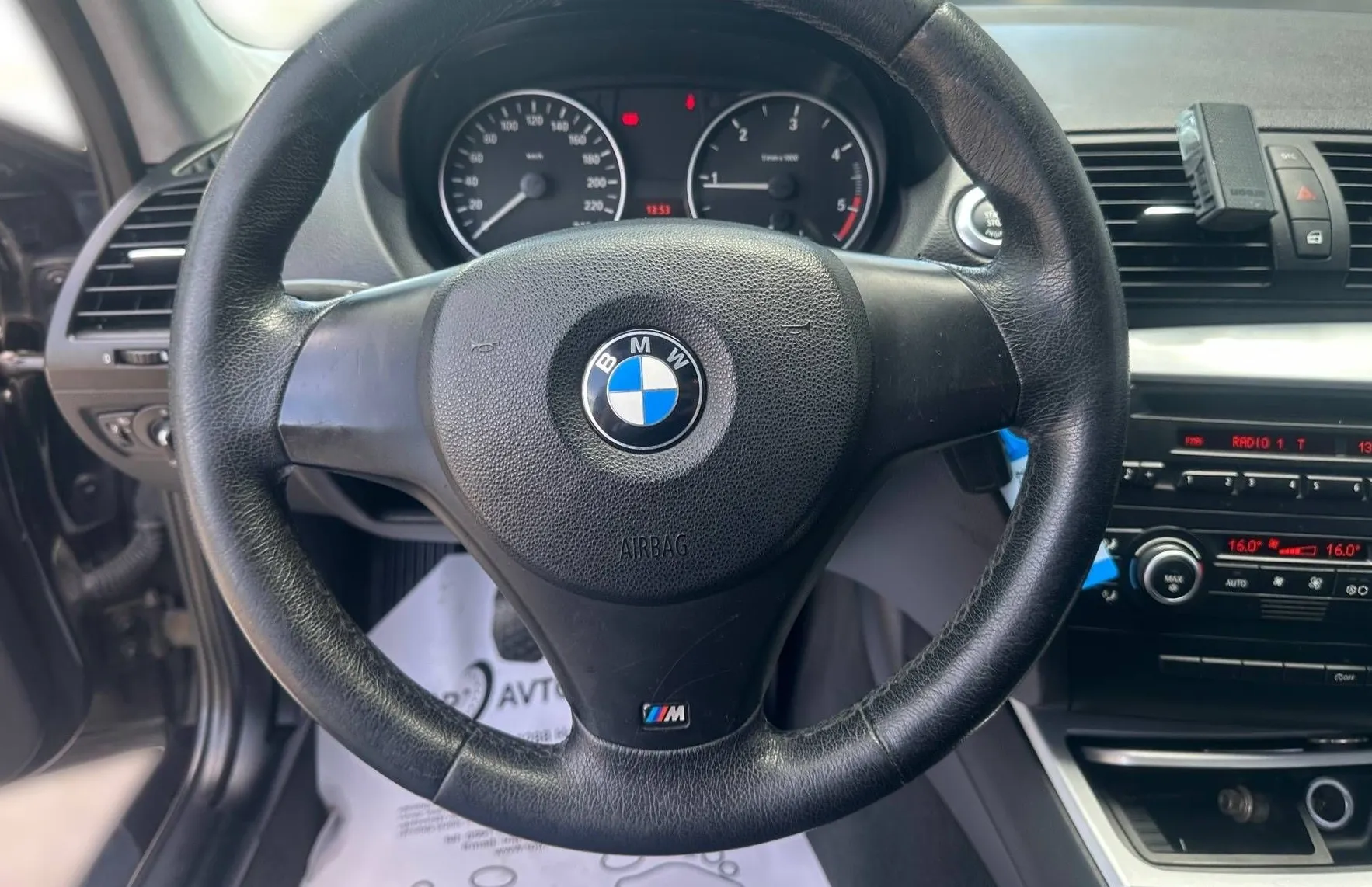 Zunanja slika - BMW Serija 1 - : 118d OPRAVLJEN VELIK SERVIS MOŽNOST BREZ POLOGA - 14