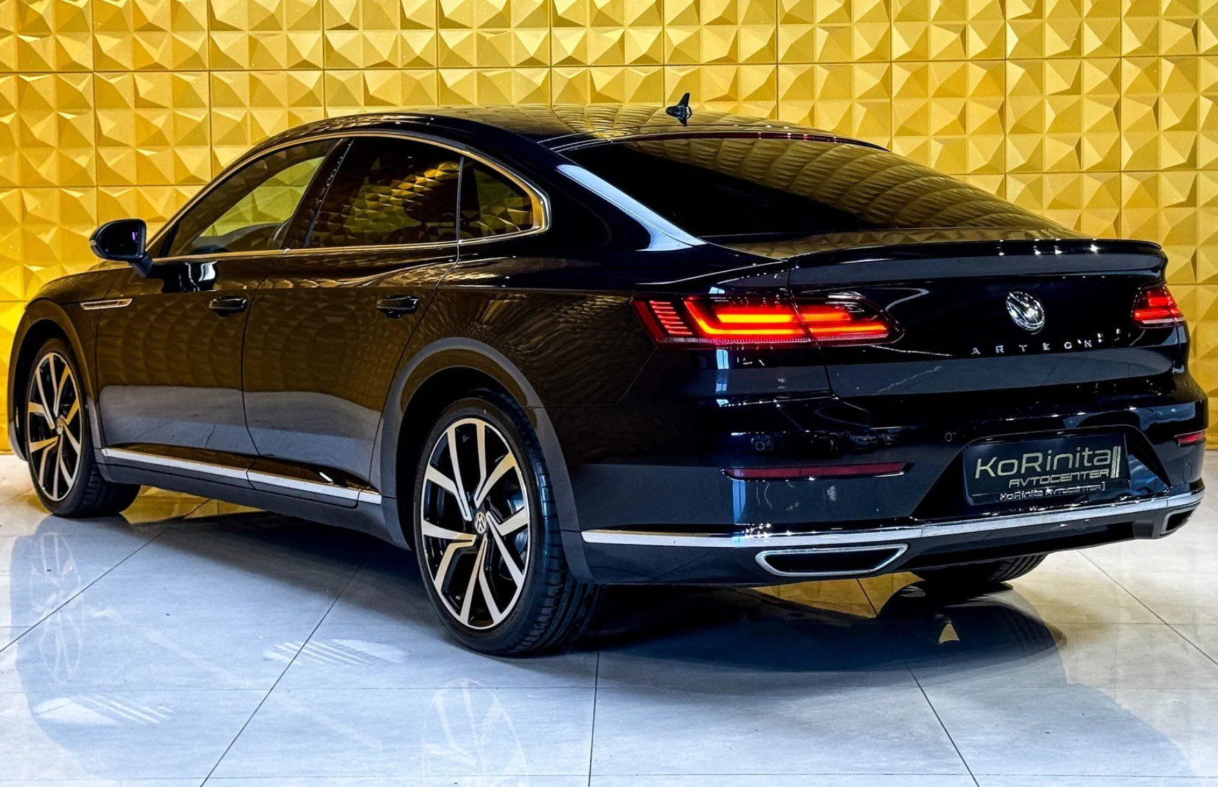 Zunanja slika - VW Arteon - 2.0 TDI AUT.-R Line-VIRTUAL-KLJUKA-KAMERA-MASAZA.. - 8