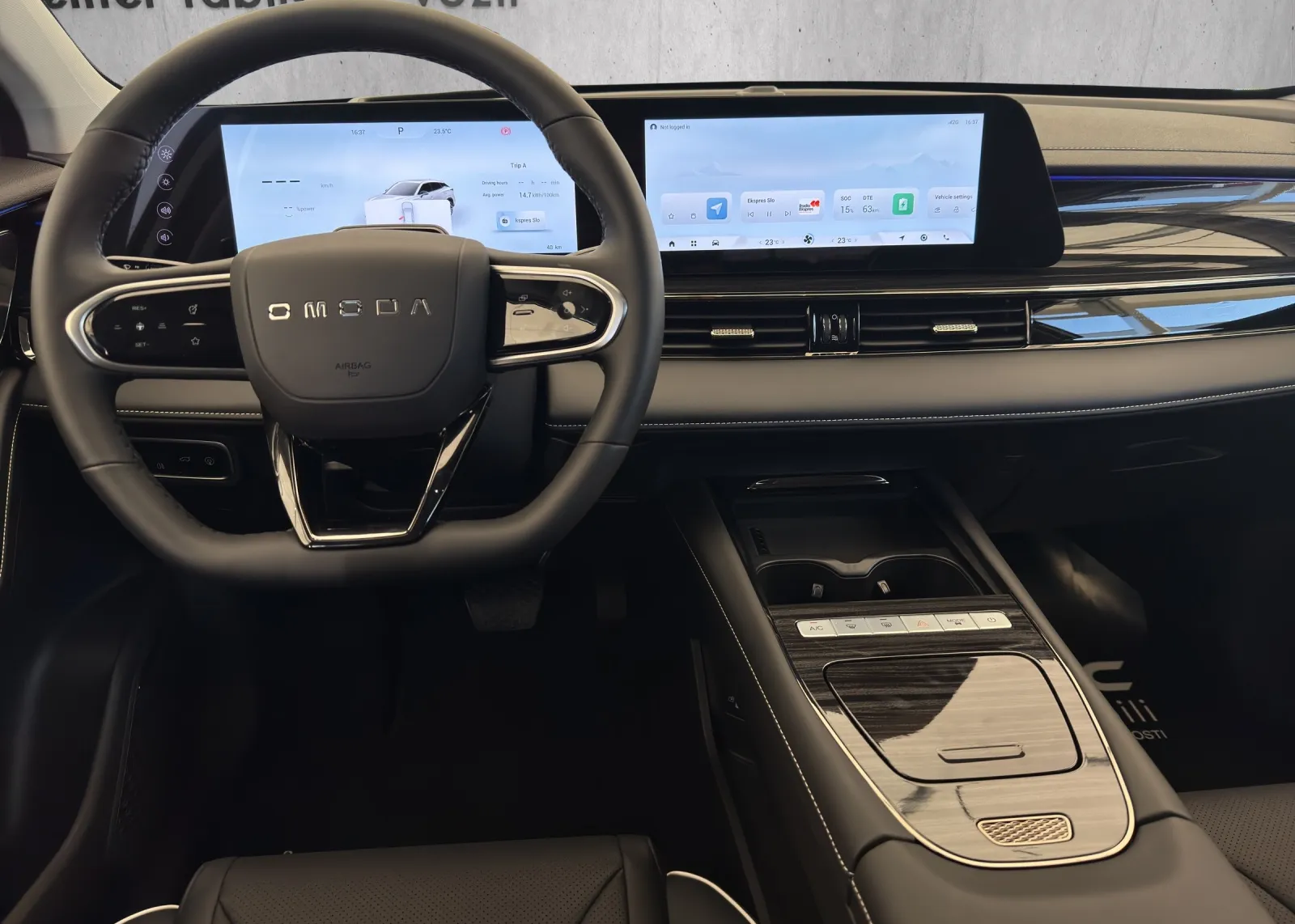 Zunanja slika - Omoda 5 EV - PRIME 61KWH - 8