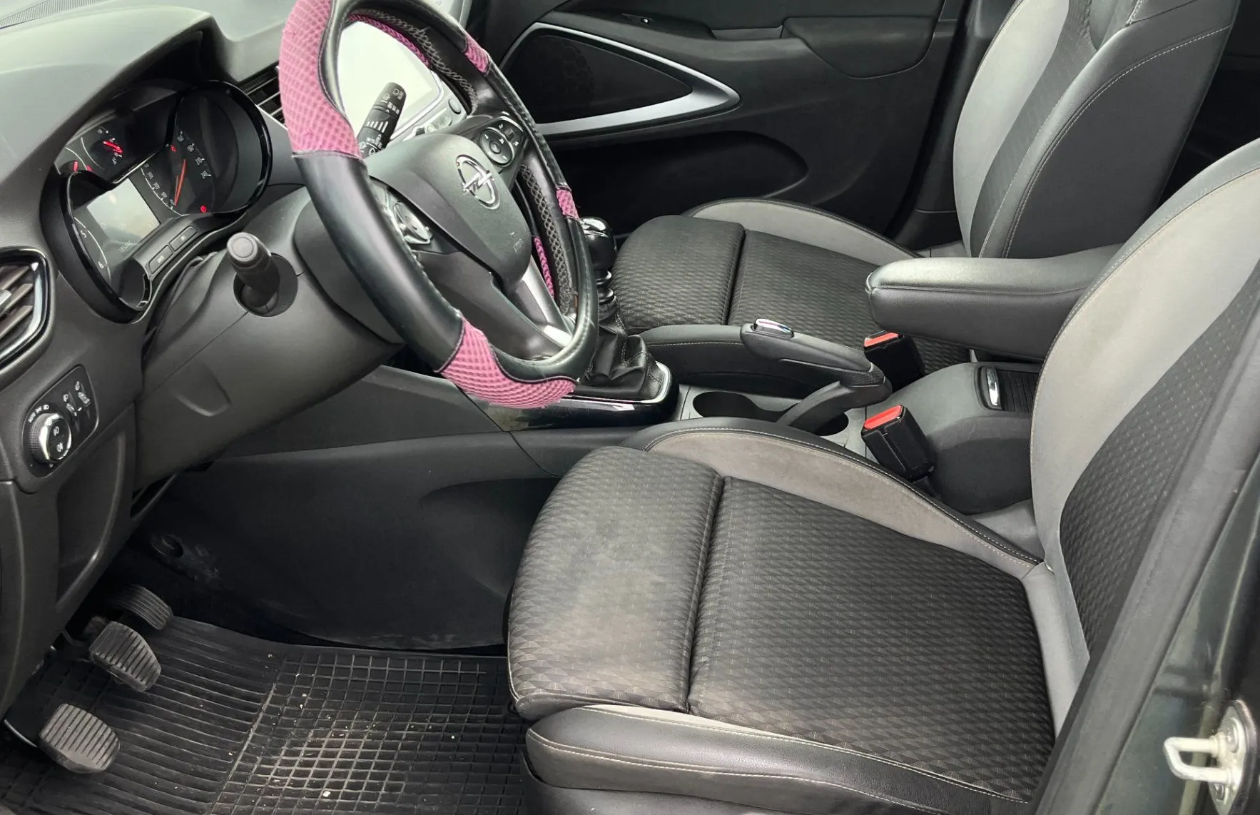 Zunanja slika - Opel Crossland X - NAVI.2XPDC.OGR.SEDEŽ IN VOLAN.TEMPOMAT - 12