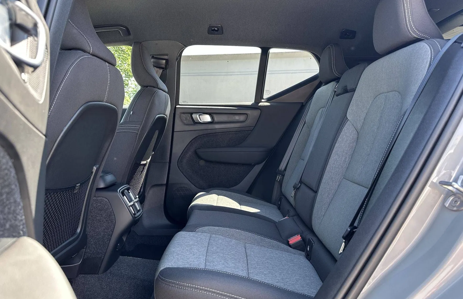 Zunanja slika - Volvo XC40 - B3P Core Avt. - 11