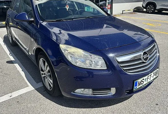 Zunanja slika - Opel Insignia - SportsTourer 2.0CDTI Cosmo.navigacija.gret.sedezev - 2