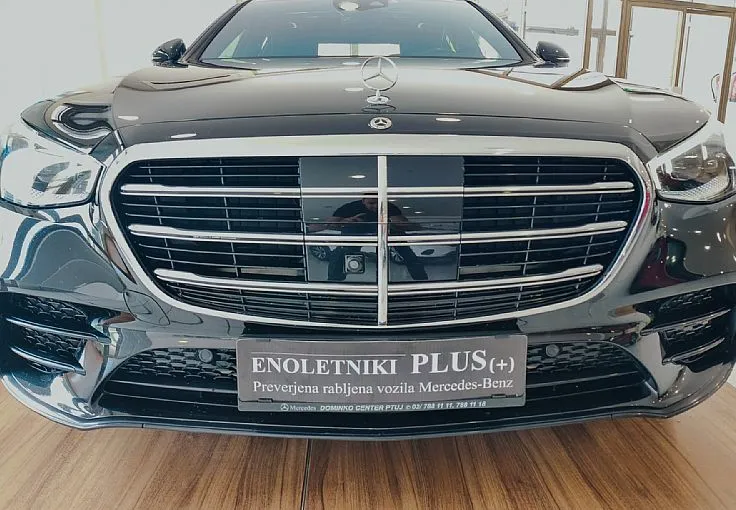 Zunanja slika - Mercedes-Benz S-Razred - 350 d 4MATIC FULL AMG-AIRMATIC-PANO-360 KAM-VIDEO - 2