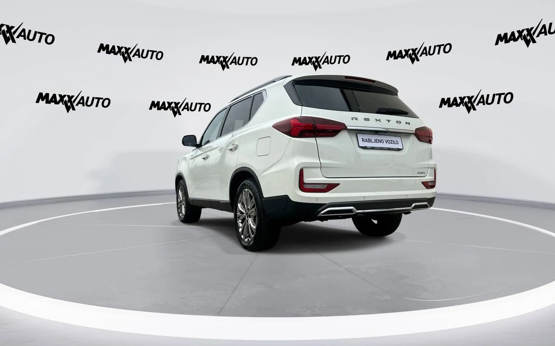 Zunanja slika - SsangYong Rexton - 2.2 XDI AWD Limited Exclusive Panorama+ Avt. - 6