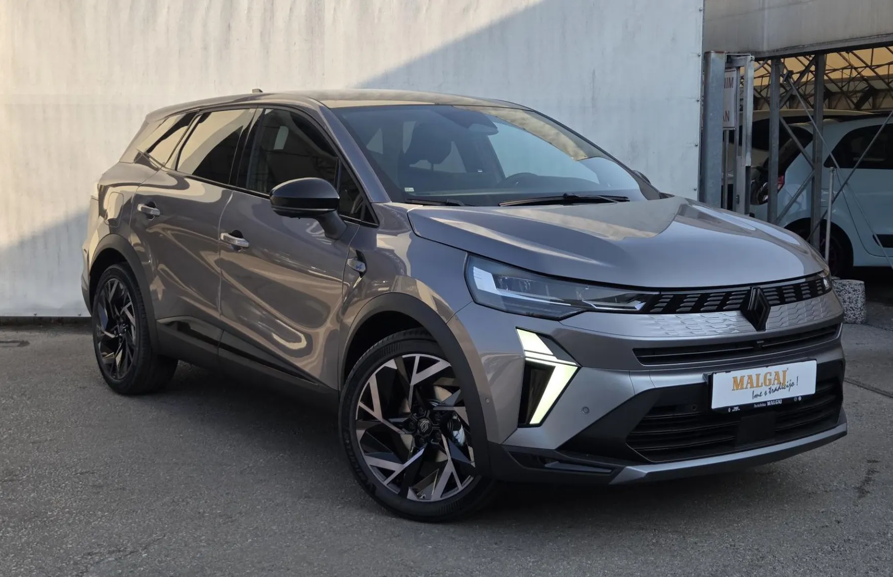 Zunanja slika - Renault Symbioz - Esprit Alpine TCe140 +Varnost+Parkiranje+Panorama - 3