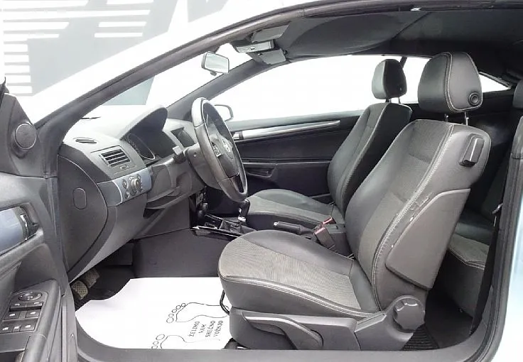 Zunanja slika - Opel Astra - TwinTop 1.8 16V ODLIČNA SAMO 74.900KM FINANCIRANJE - 7