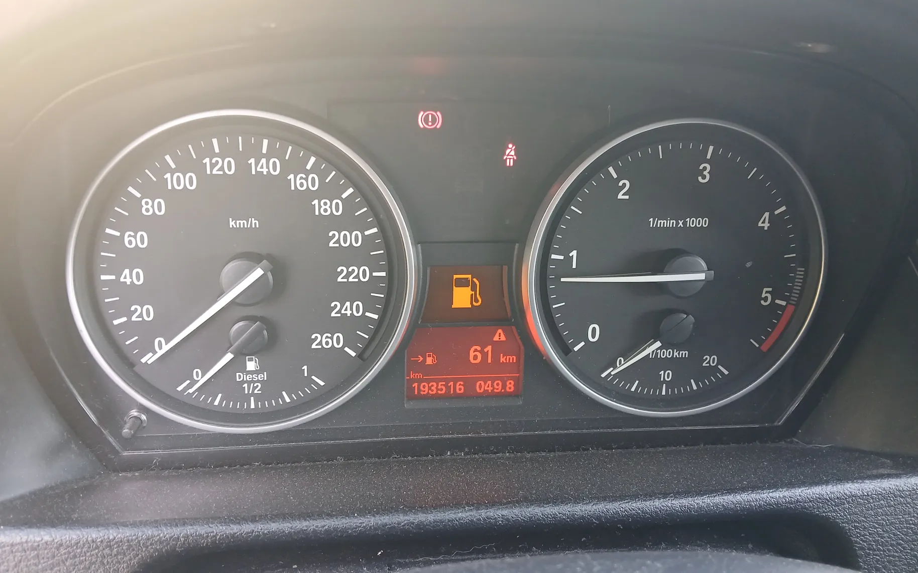 Notranja slika - BMW X1 - sDrive18d - 6
