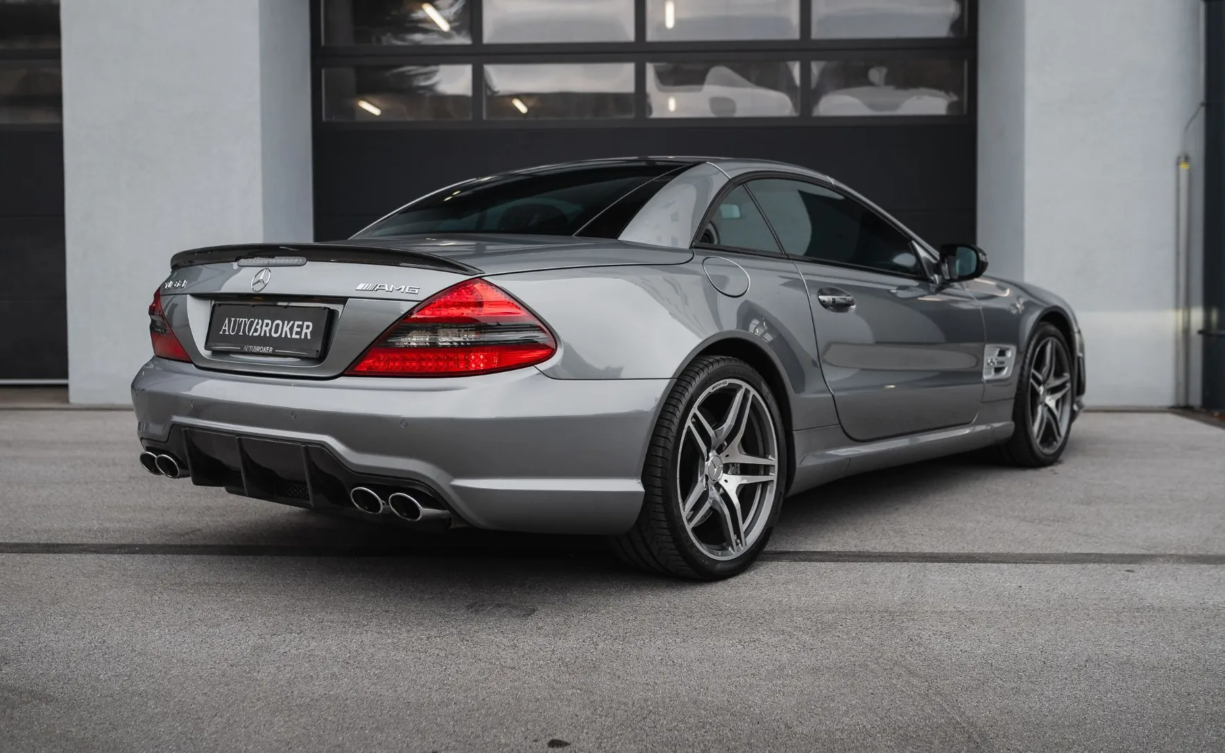 Zunanja slika - Mercedes-Benz SL-Razred - SL 63 AMG PERFORMANCE PAKET ACC TV AIRSCARF - 6