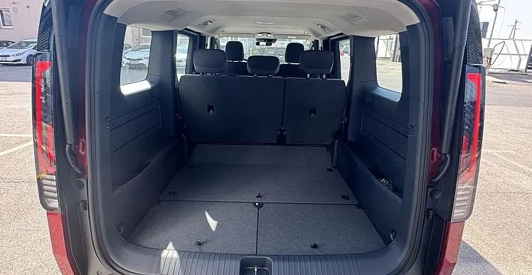 Zunanja slika - KIA PV5 - 71.2 kWh baterija 120 kW 163 KS  Quantum - 11
