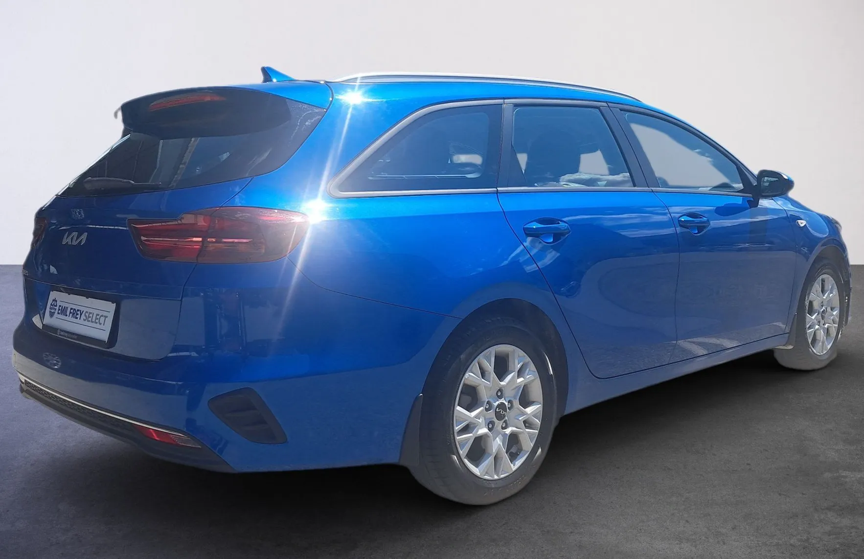 Zunanja slika - KIA Ceed - SW  SW 1.0 T - 3