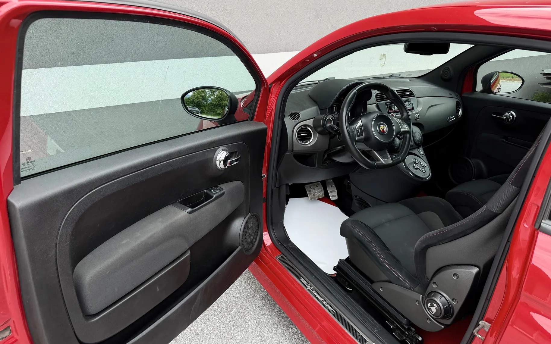 Zunanja slika - Abarth 695 - 595 COMPETIZIONE 2.LASTNIK AVTOMATIK ALU 17 - 19