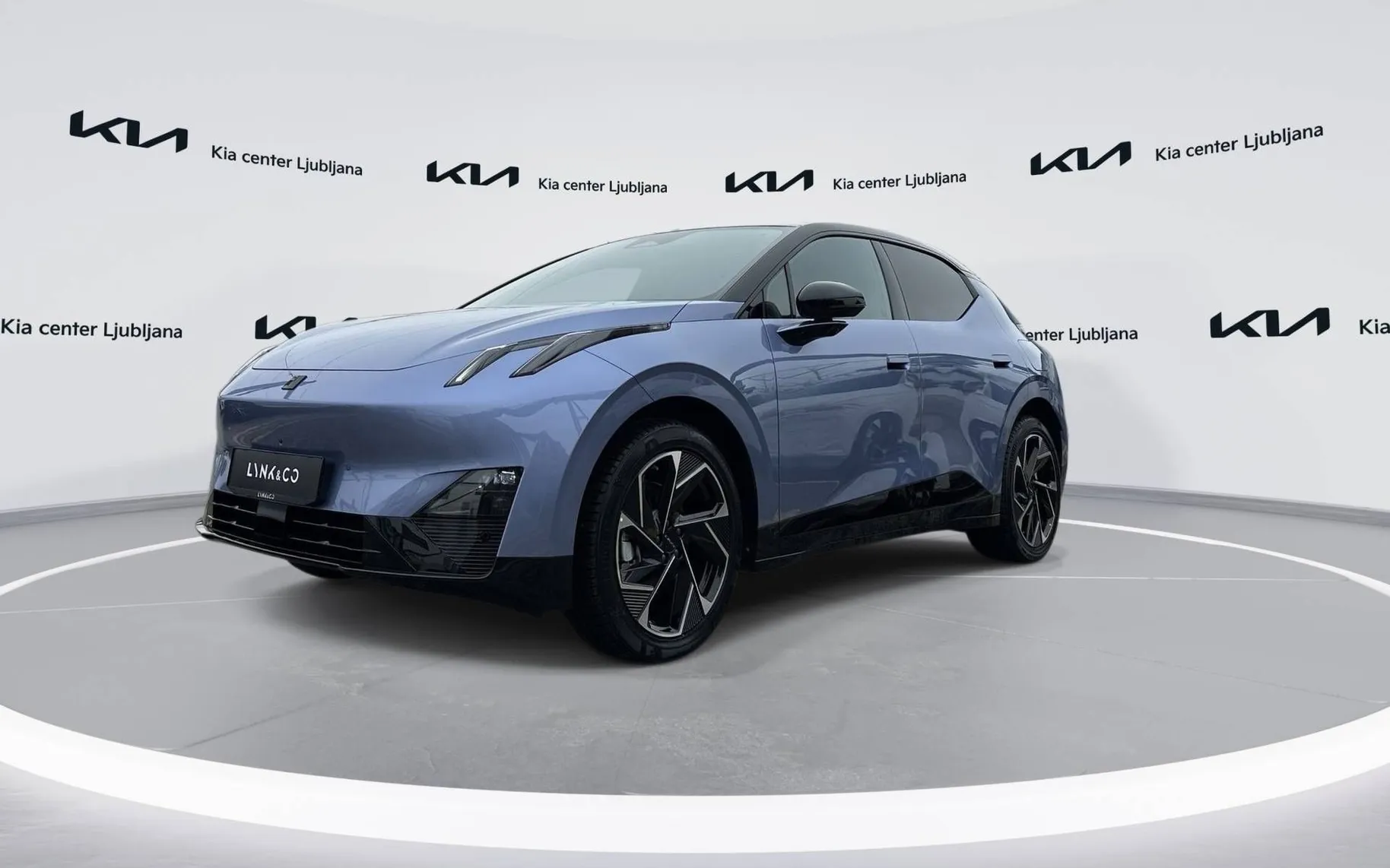 Zunanja slika - Lynk & Co 02 - More... - 1