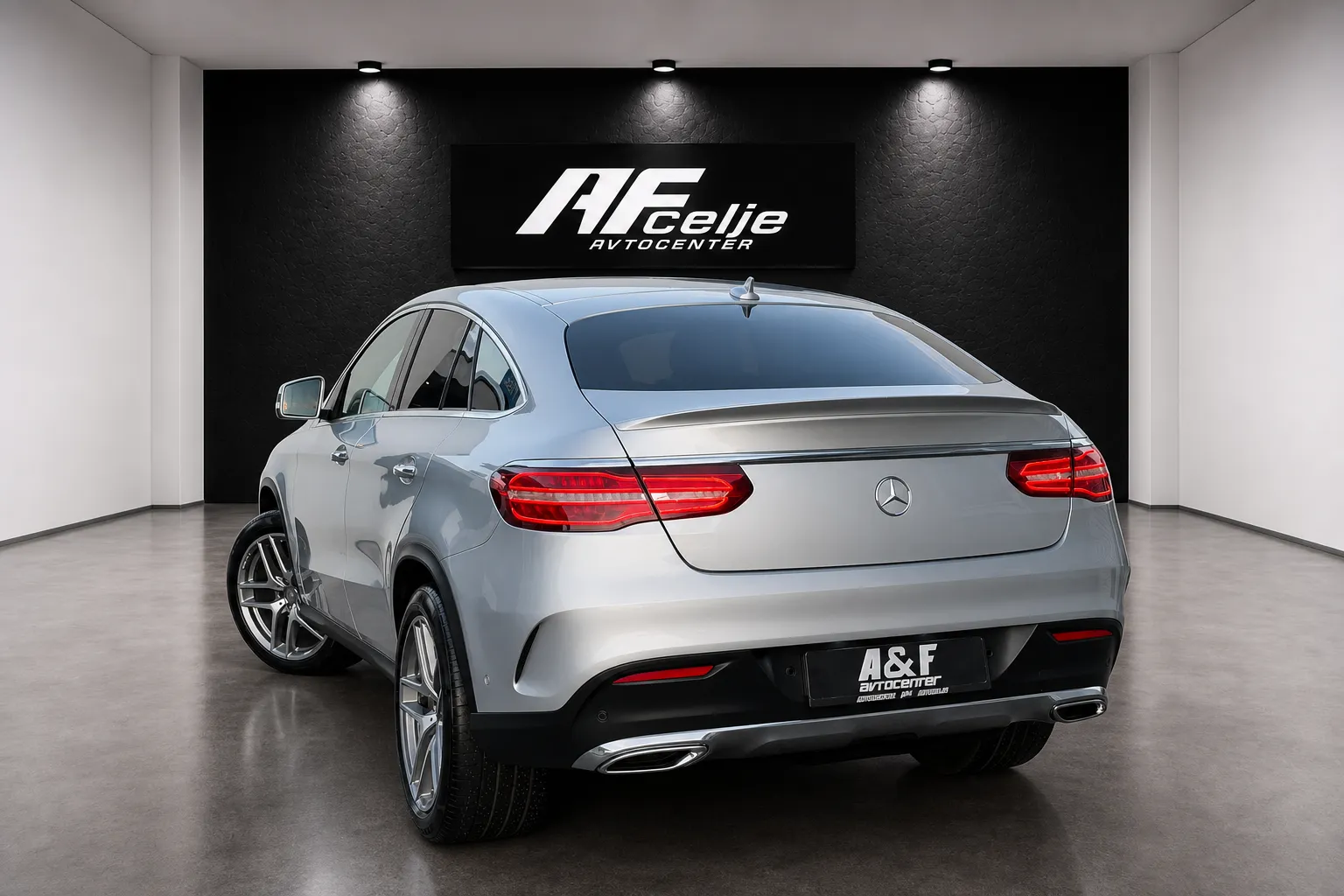 Zunanja slika - Mercedes-Benz GLE coupe - 350d-4M-AMG LINE-1 LASTNIK-LIZING ZA TUJCE-ZRAČNO - 6