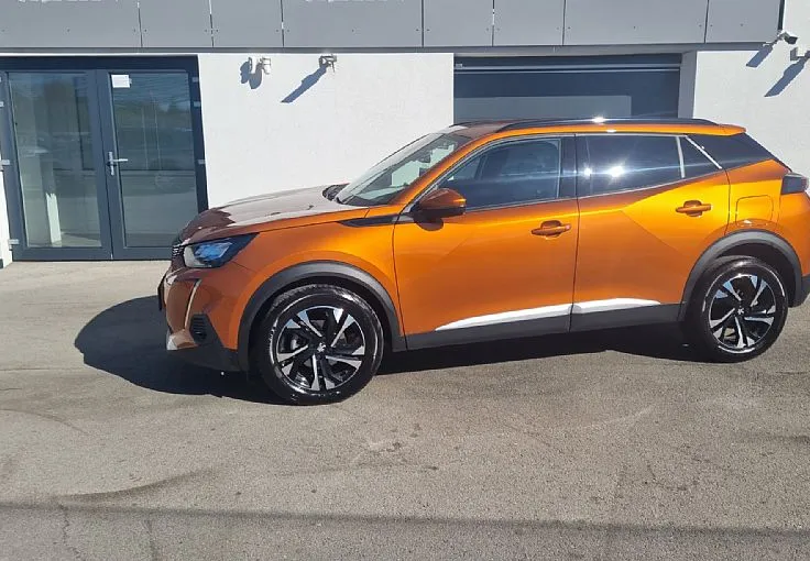 Zunanja slika - Peugeot 2008 - 1.2 PureTech 100 S S Allure PRVI L.. SERVISNA - 1