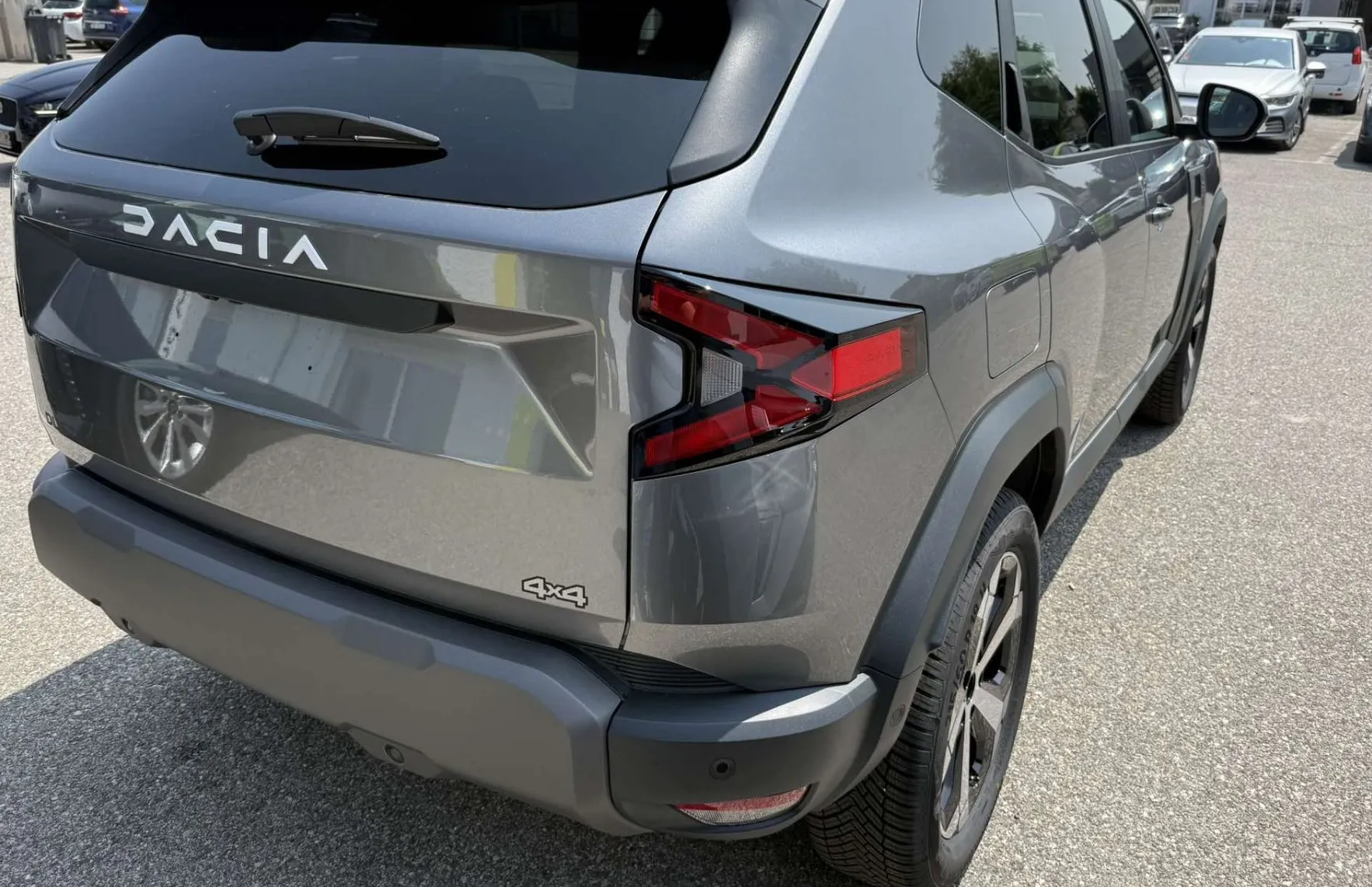 Zunanja slika - Dacia Duster - mild hybrid 130 4x4 Journey ZALOGA - 3