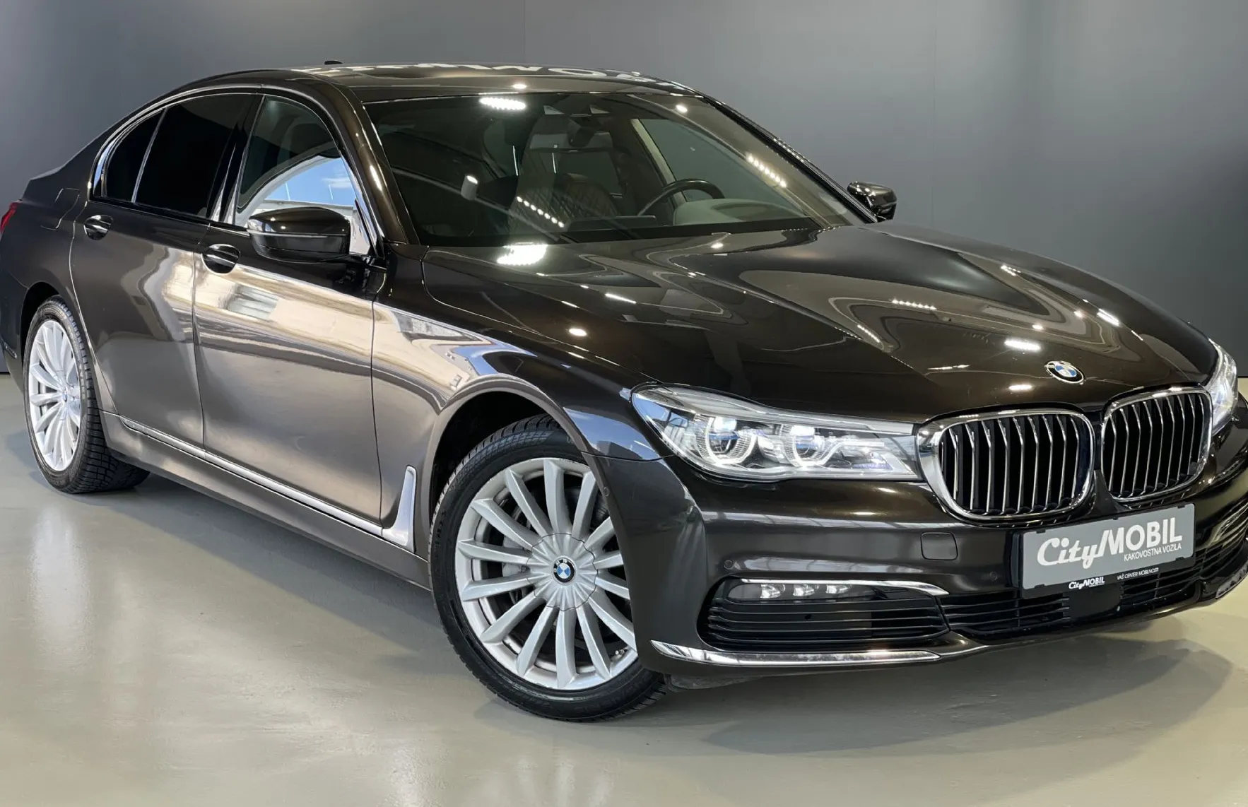 Zunanja slika - BMW Serija 7 - : XDRIVE-SOFT-HEAD UP-PANO-MEMORY-LED-VIRTUAL-NAVI - 3