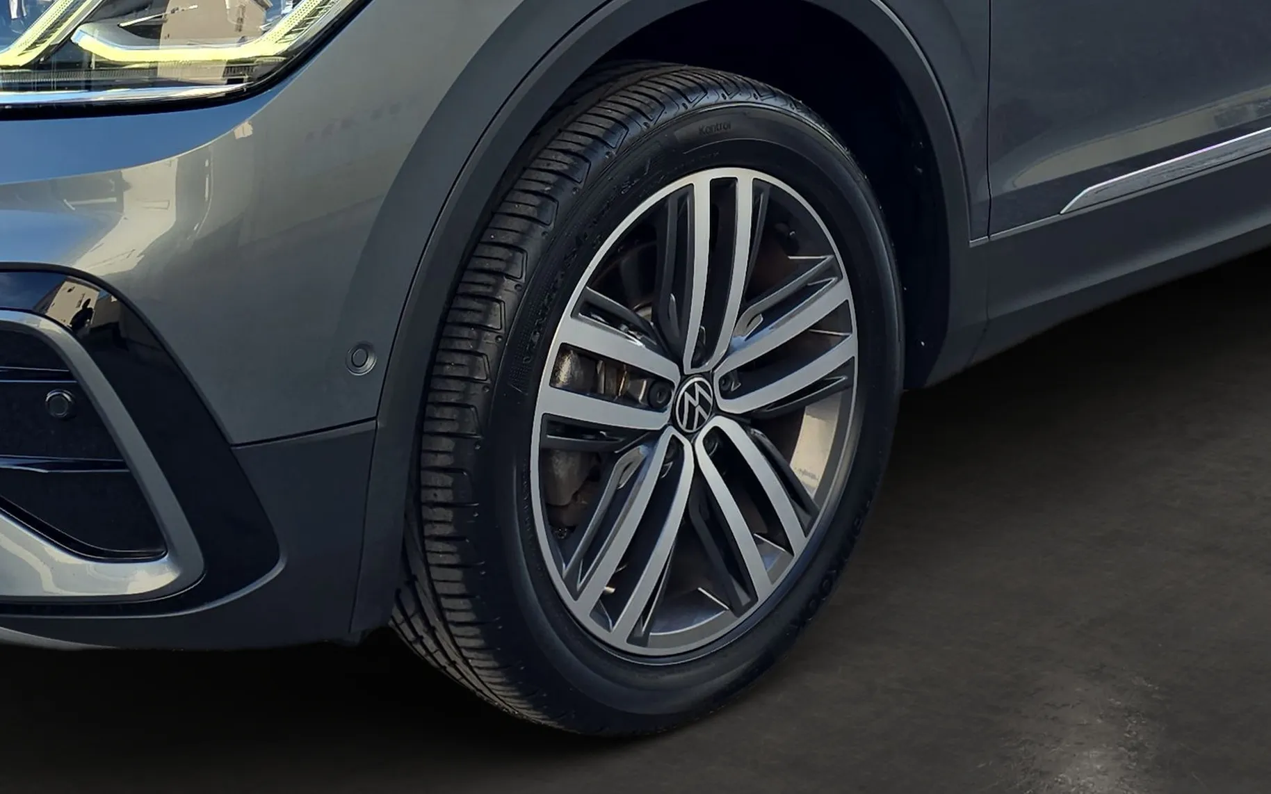 Zunanja slika - VW Tiguan - 2.0 TDI 4Motion DSG Elegance - 9