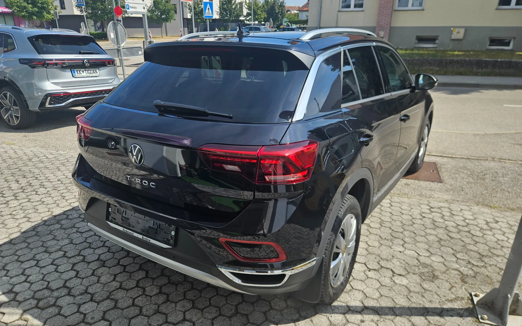 Zunanja slika - Volkswagen T-Roc - 1.5 TSI Style DSG - 3