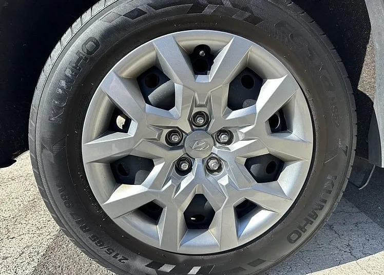 Zunanja slika - Hyundai Tucson - 1.6 CRDI TREND - 1.LASTNIK - SLO.POREKLO - 5