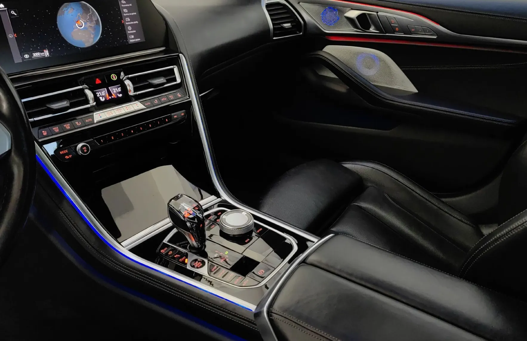 Zunanja slika - BMW Serija 8 - Gran Coupe: M850i xDriveRADAR-PANO-KEY-KAM360-BOWERSl. - 15