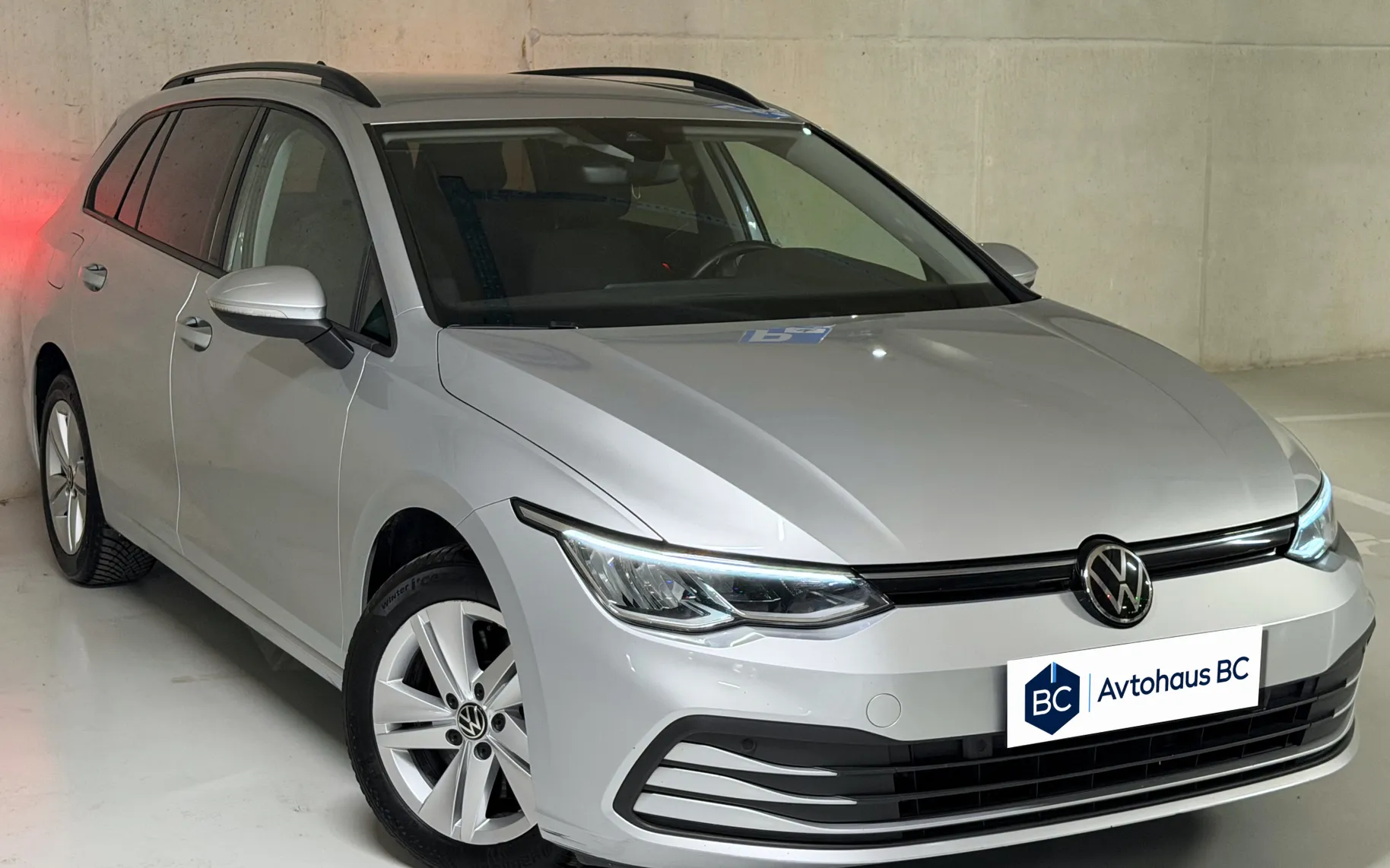 Zunanja slika - Volkswagen Golf - Volkswagen  Variant 2.0 TDI VIRTUAL ACC AMBIENT LANE KEYLESS - 2