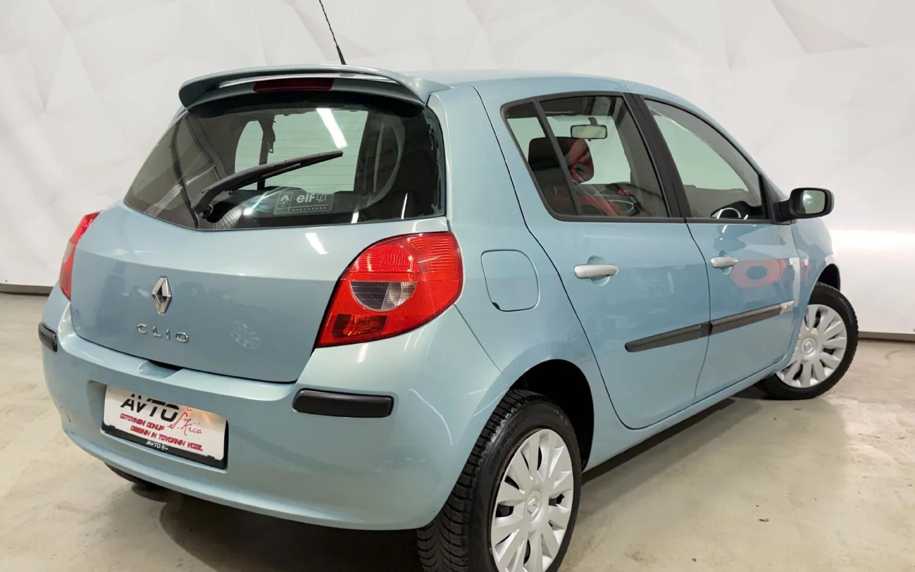Zunanja slika - Renault Clio - 1.2 Rip Curl-KLIMA-SERVO-TRAJNIK BREZ POLOGA... - 4