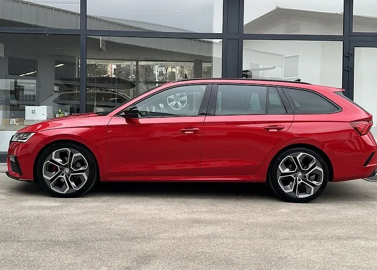 Zunanja slika - Škoda Octavia - RS 2.0 TDI DSG 4X4 - 5