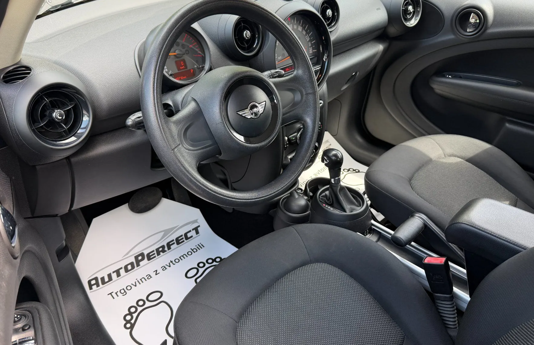 Zunanja slika - MINI Countryman - Cooper D  Avt.|Veliki Servis - 9