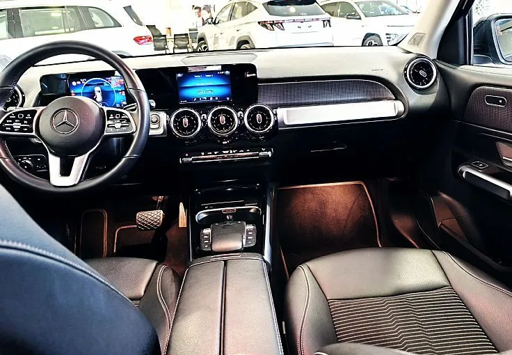 Zunanja slika - Mercedes-Benz GLB-Razred - 180 d URBAN PRO-KAMERA-NAVI-GRETJE-APPLE-DAB-VIDEO - 7