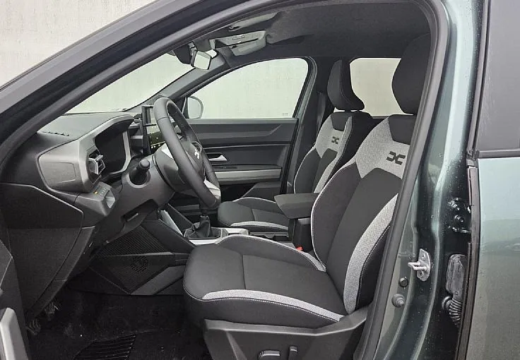 Zunanja slika - Dacia Bigster - Journey TCe140+Paket City+Dizajn+4 leta servisov - 8