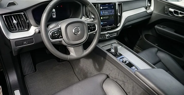Zunanja slika - Volvo XC60 - B4  D  Core AT FWD+12.MES.JAM.+USNJE+PANO+MEMORY - 9