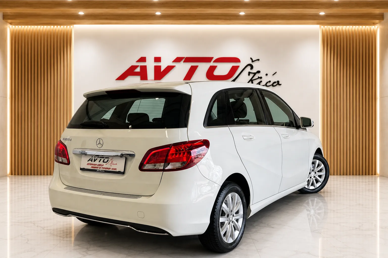 Zunanja slika - Mercedes-Benz B-Razred - 200 d-AVTOMATIK-SPORT-LED-KAMERA-NAVI-TEMPOMAT - 4