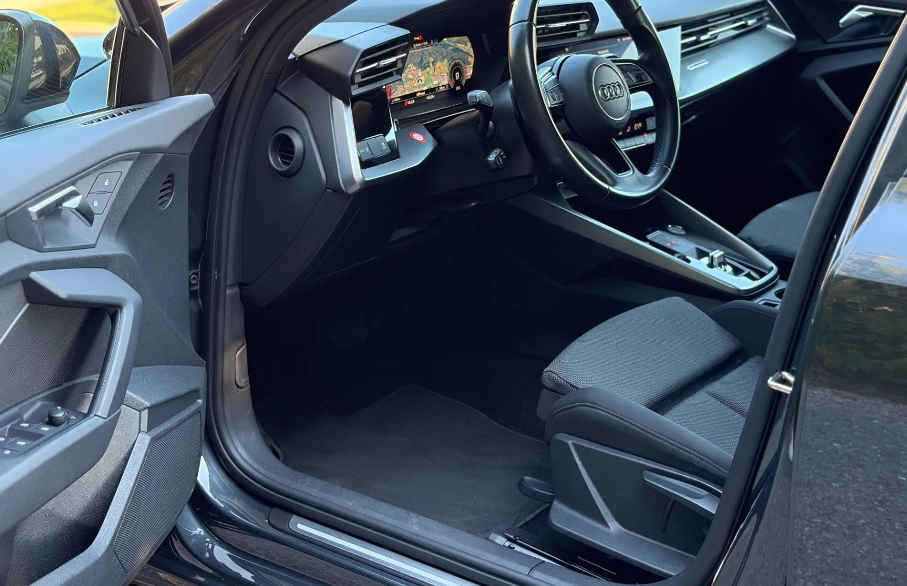 Zunanja slika - Audi A3 - Sportback 35 TDI Advanced S tronic   ACC. Keyless - 8