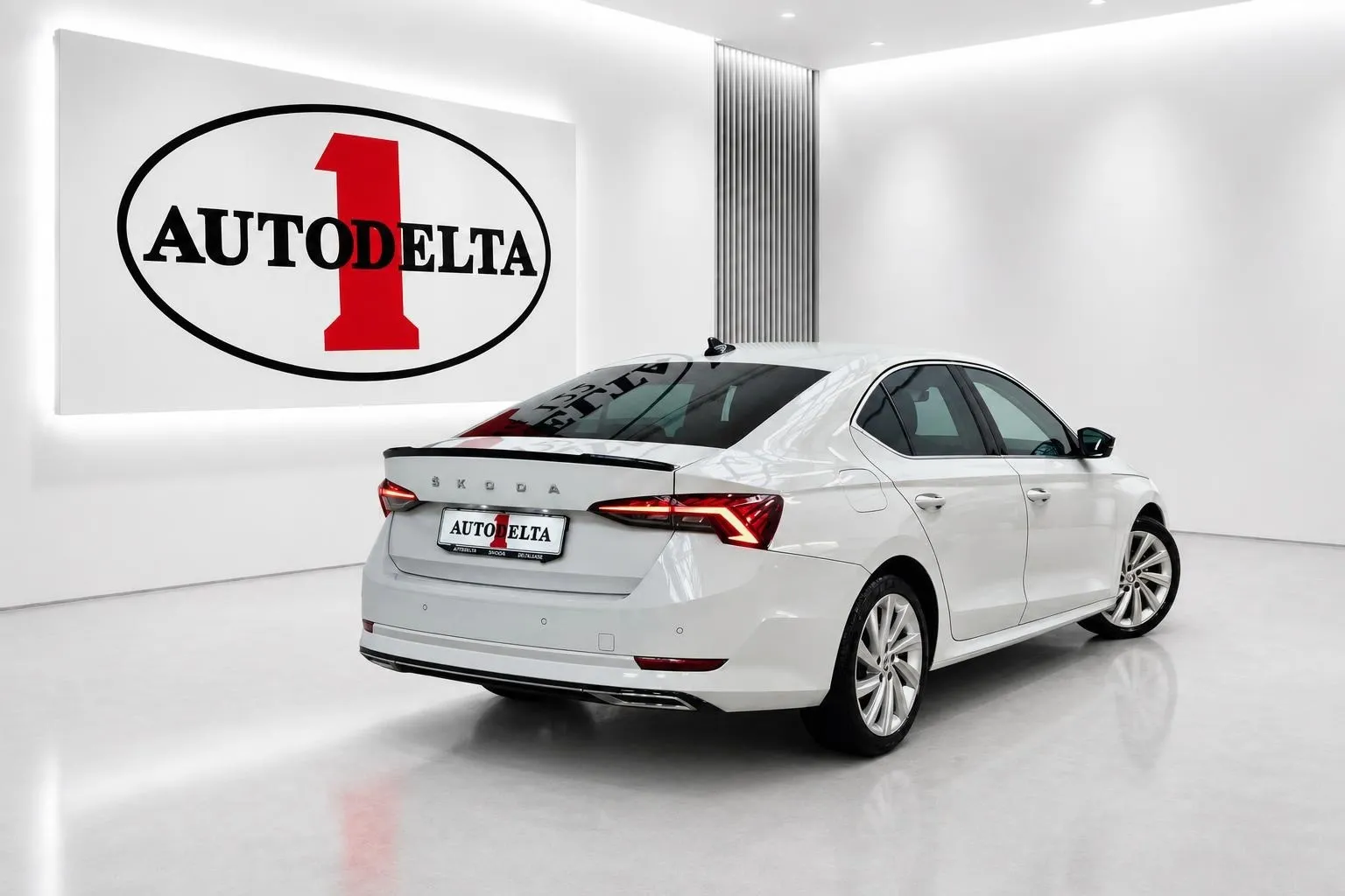 Zunanja slika - Škoda Octavia - 2.0 TDI Sport DSG - 3