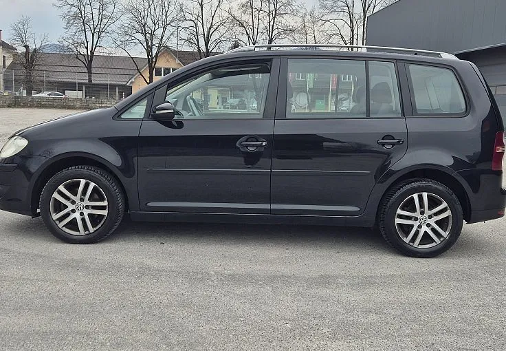 Zunanja slika - VW Touran - 1.6 + BREZ POLOGA - 8