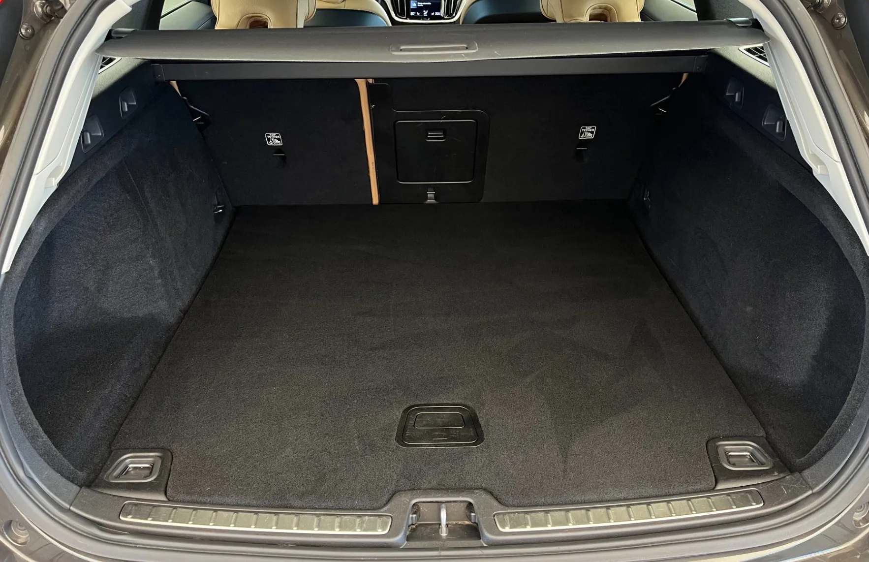 Zunanja slika - Volvo V60 - B3P Momentum Pro - 8