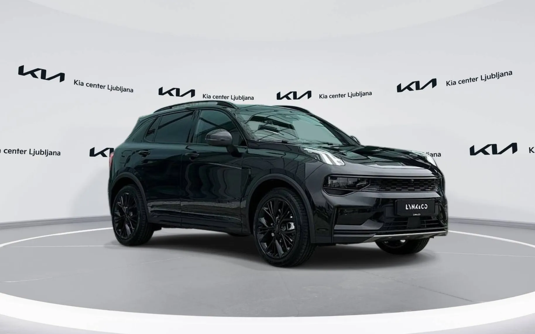 Zunanja slika - Lynk & Co 01 - More 2025 Priključni hibrid - 3