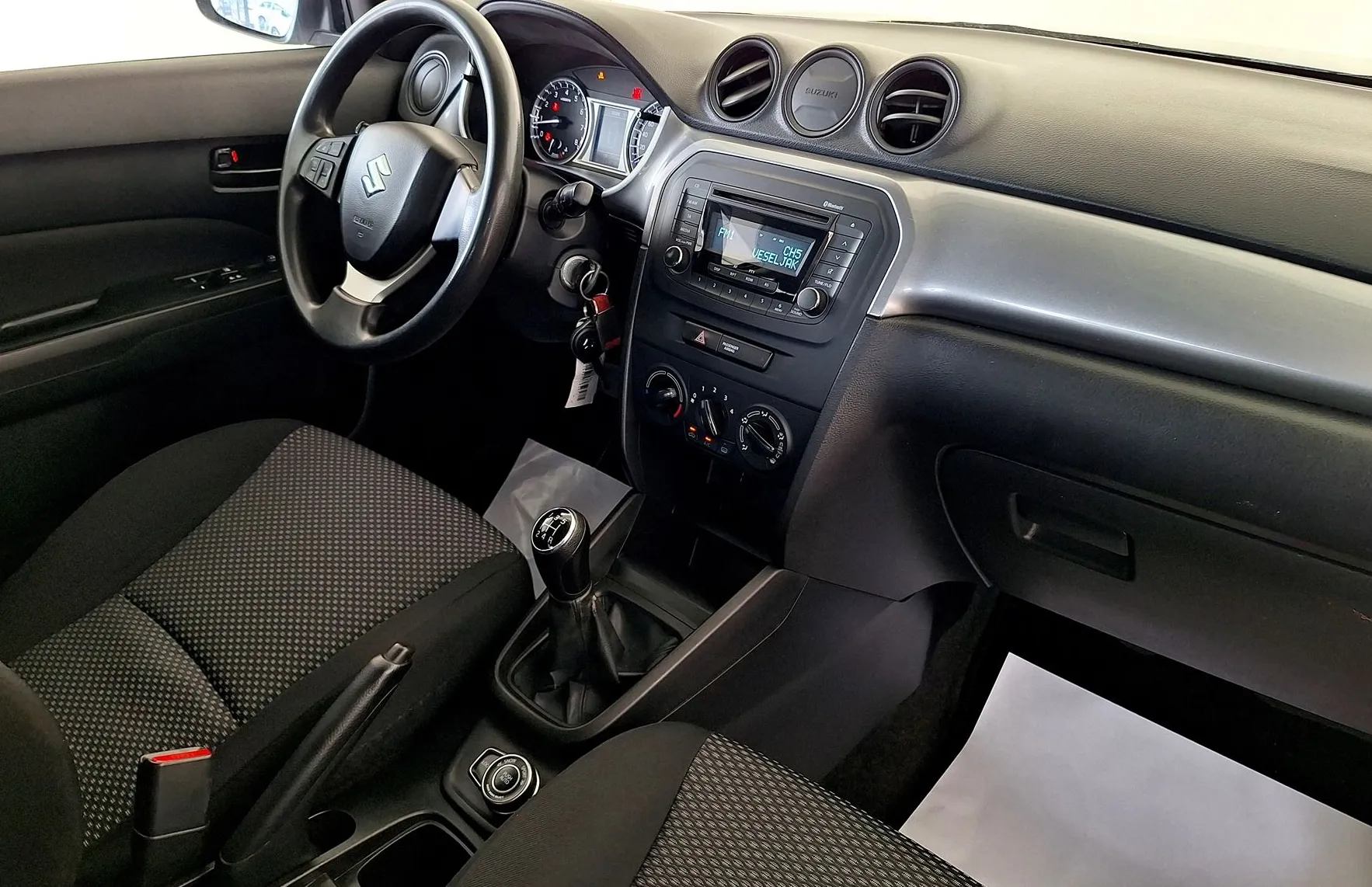 Zunanja slika - Suzuki Vitara - 1.6 VVT COMFORT 4WD•VLEČNA KLJUKA•SLO• - 10