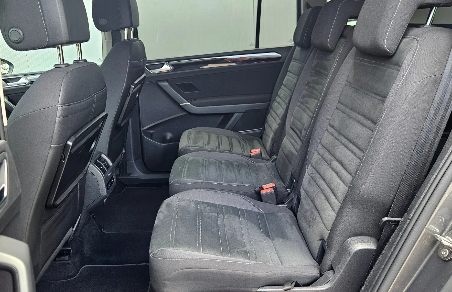 Zunanja slika - VW Touran - 2.0 TDI BMT Highline+ACC+17 COL - 12