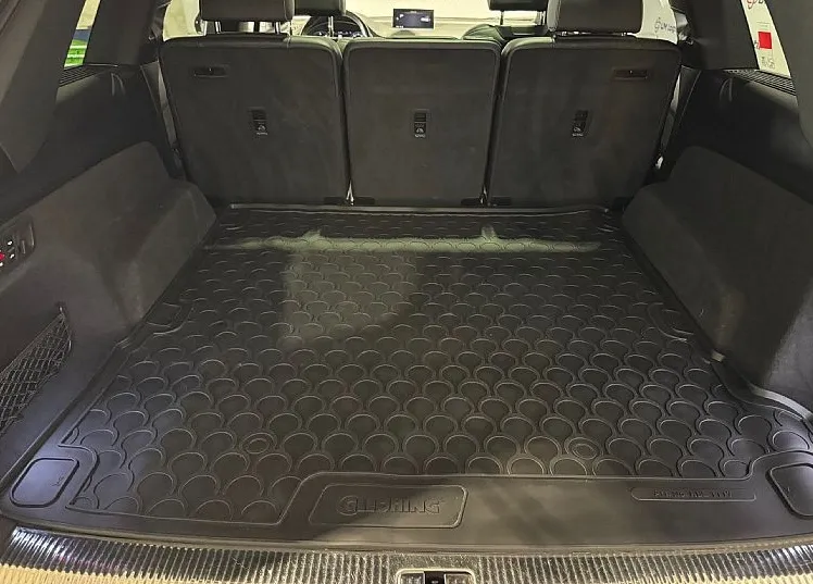 Zunanja slika - Audi Q7 - ultra 3.0 TDI quattro - PANOR - KLJUKA - NAVI -LED - 9