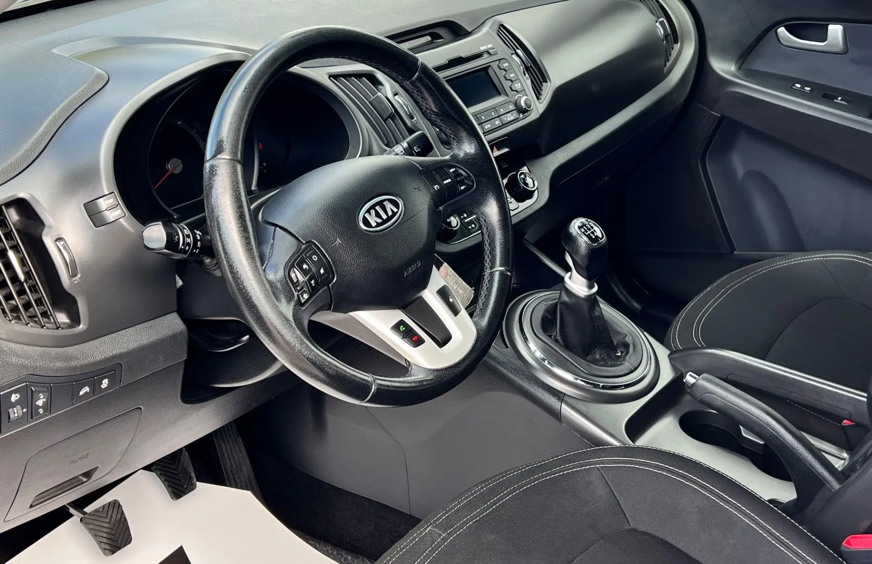 Zunanja slika - KIA Sportage - 1.7 CRDi+SLO+ALU+PDC+USB... - 10