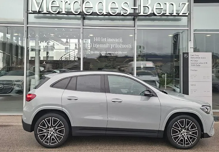 Zunanja slika - Mercedes-Benz GLA-Razred - GLA 180 AMG Line Edition - 2