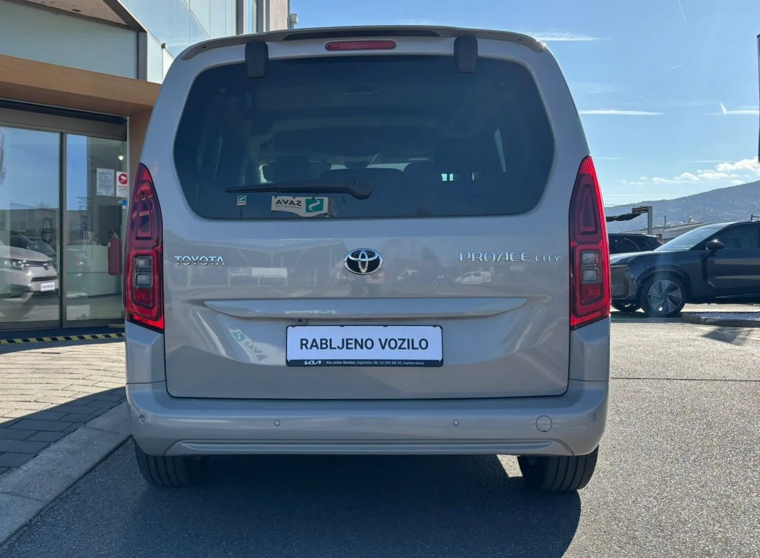 Zunanja slika - Toyota Proace - City Verso 1.2 SLO-1.LAST.-PDC-KAMERA-TEMPOMAT - 4