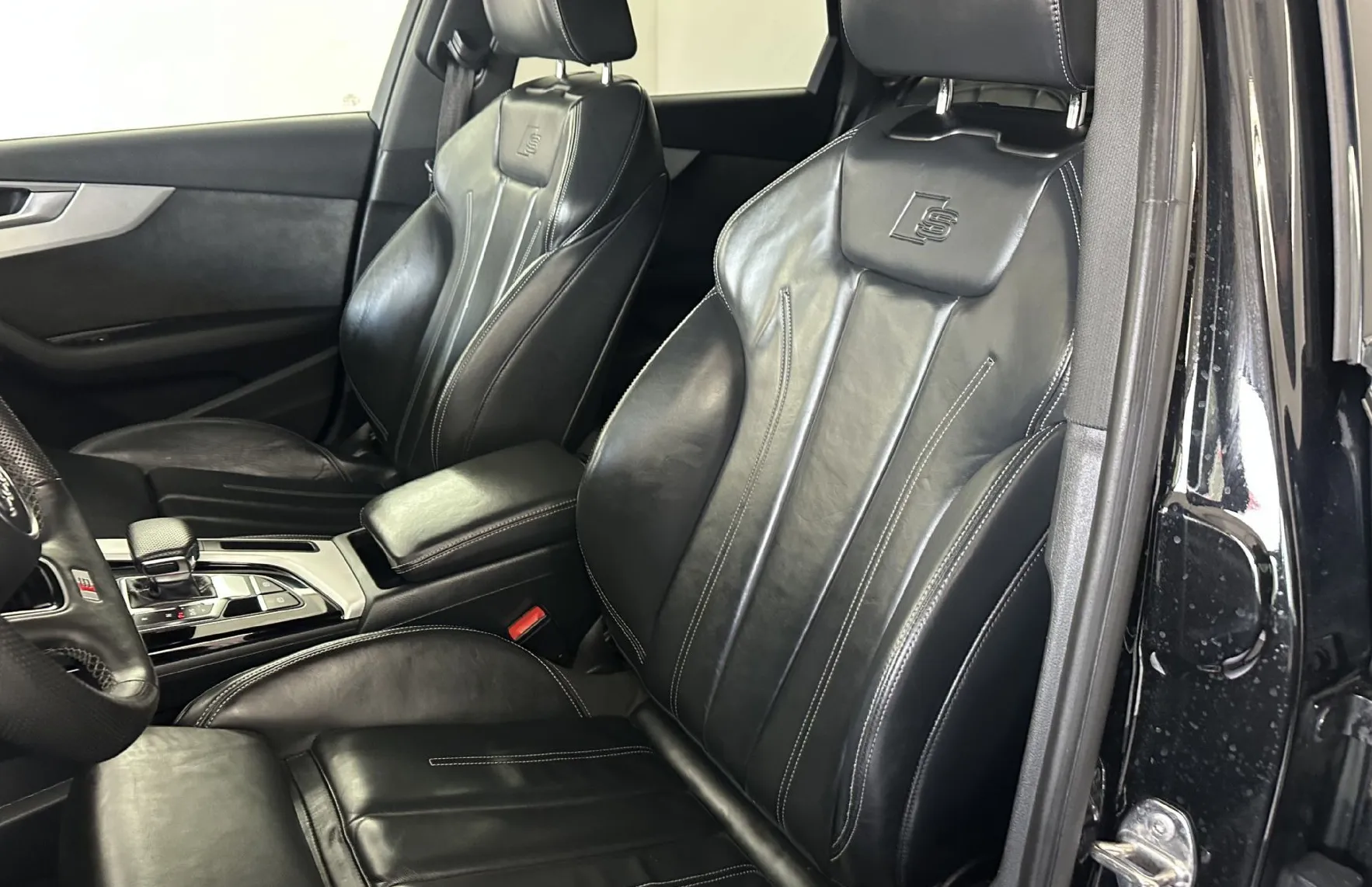 Zunanja slika - Audi A4 - Avant 30 TDI S line S tronic.KAMERA.NAVI.LED.USNJE.ALU - 1