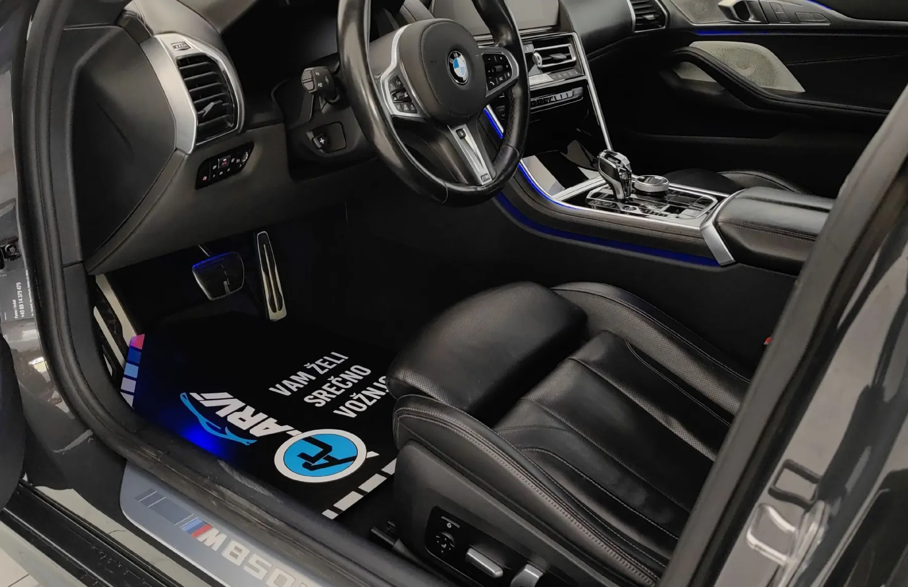 Zunanja slika - BMW Serija 8 - Gran Coupe: M850i xDriveRADAR-PANO-KEY-KAM360-BOWERSl. - 10