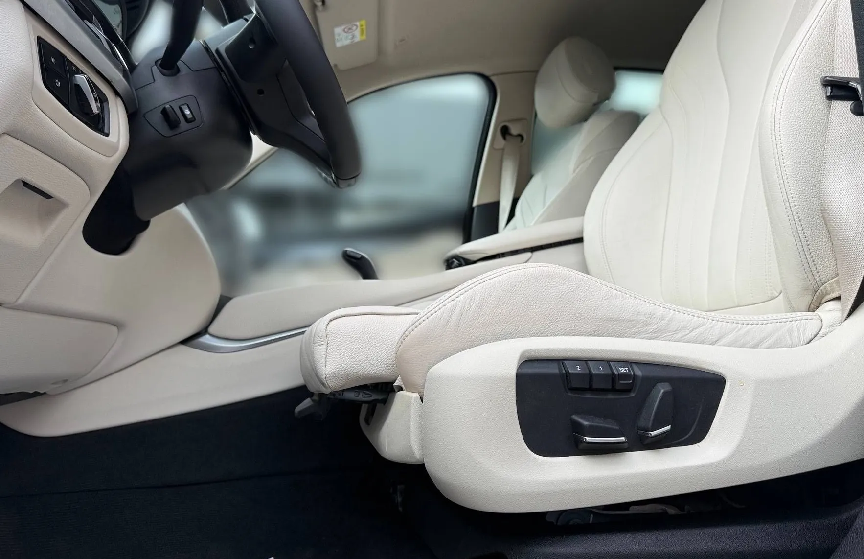 Zunanja slika - BMW X6 - serija :  xDrive 30d LED NAVIGACIJA TEMP PDC VIRTUAL TOP - 15