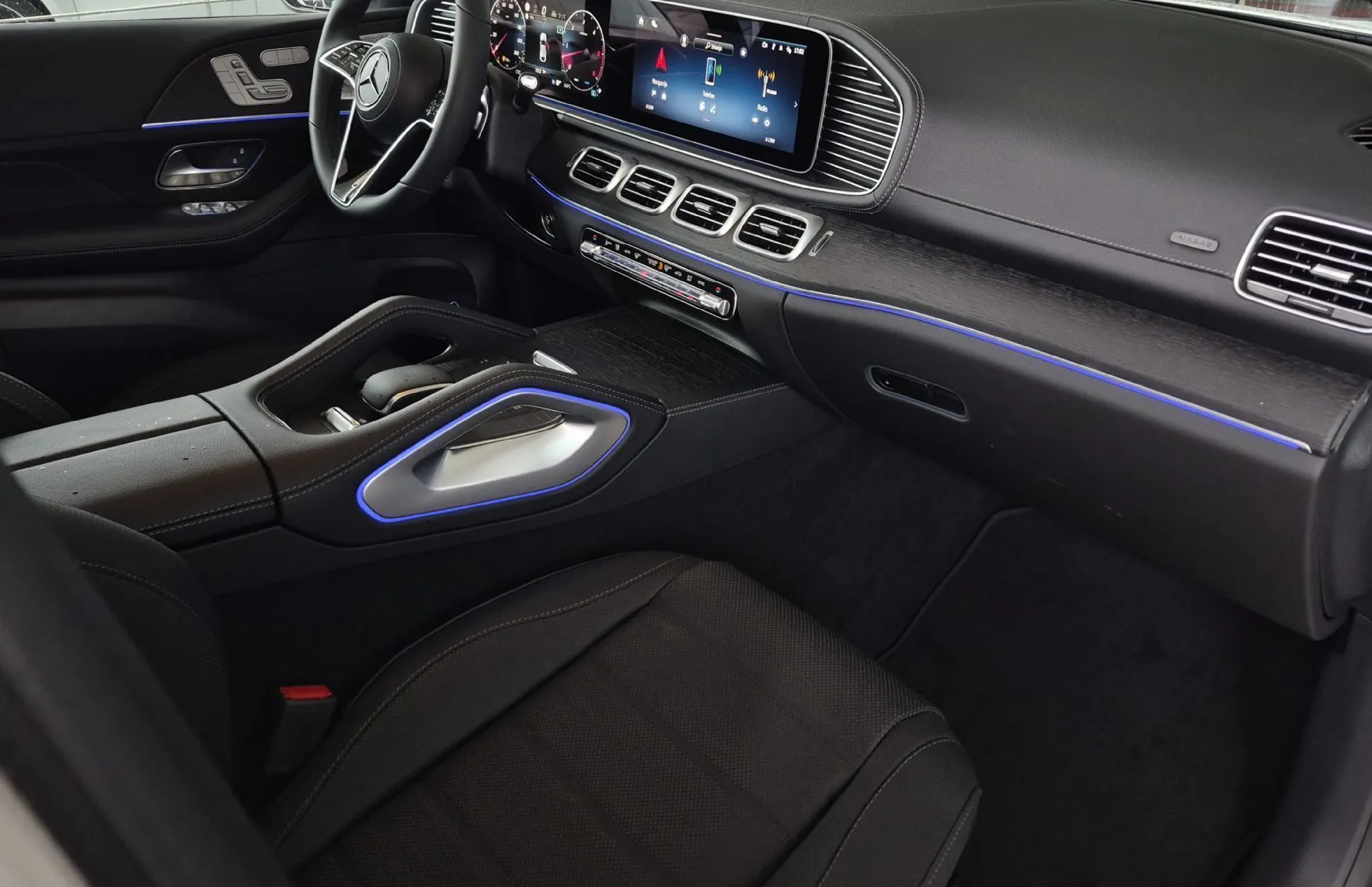 Zunanja slika - Mercedes-Benz GLE-Razred - GLE coupe 450 d 4MATIC PREMIUM+AIRMATIC - 12