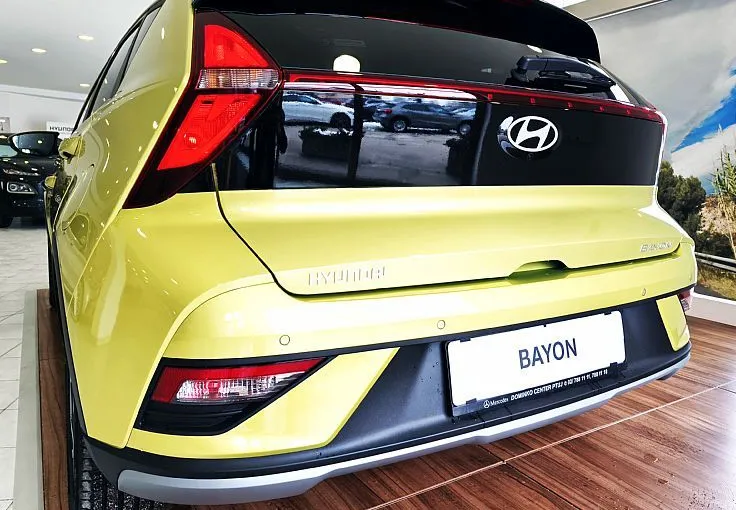 Zunanja slika - Hyundai Bayon - 1.0 T-GDI STYLE AVT LUCID LIME-TESTNO VOZILO-VIDEO - 5