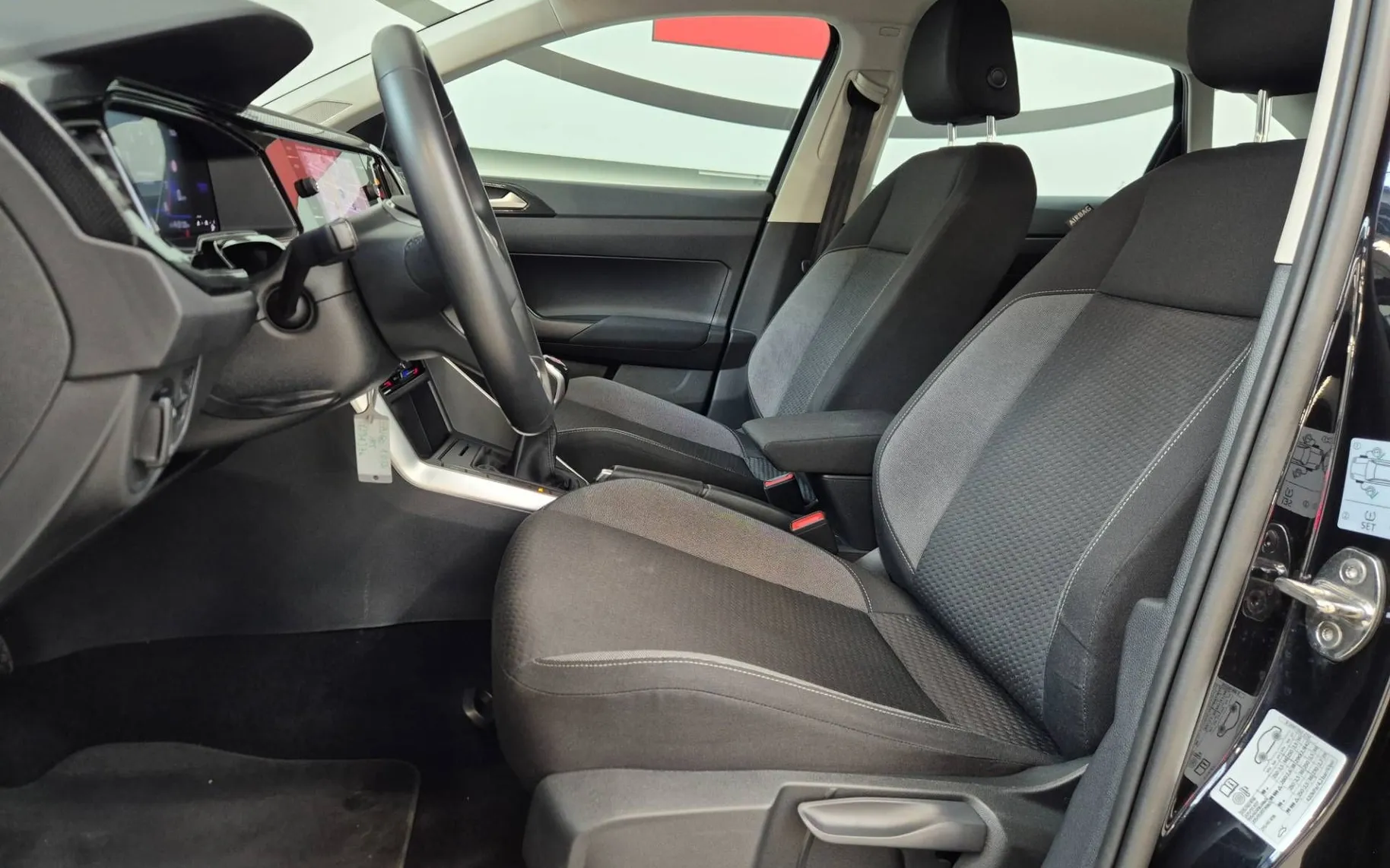 Zunanja slika - Volkswagen Taigo - 1.0 TSI Life 85  115 - 5