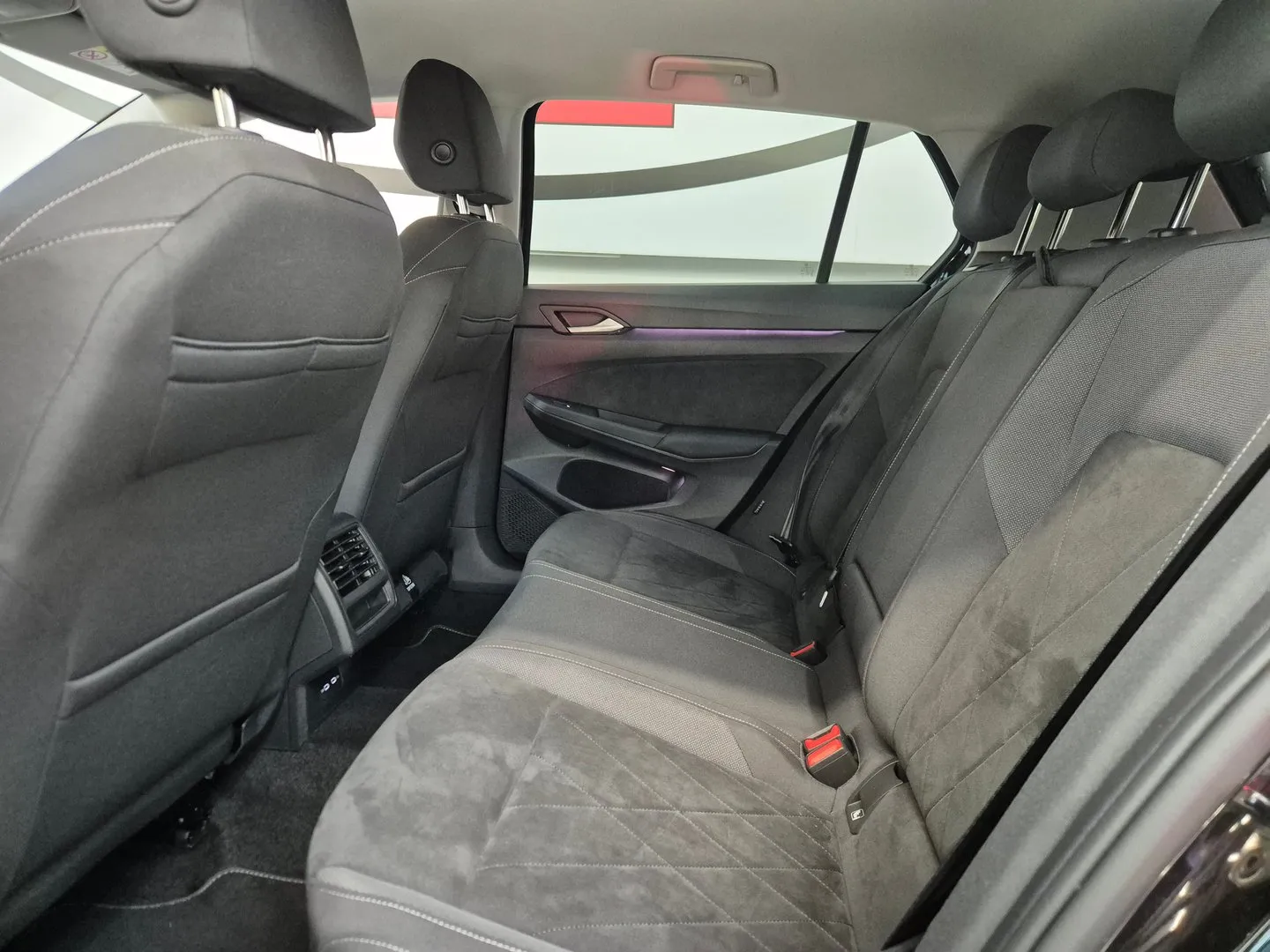 Zunanja slika - Volkswagen Golf - Style 2.0 TDI DSG - 6